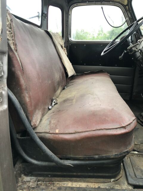 GMC 4900 1949 image number 8