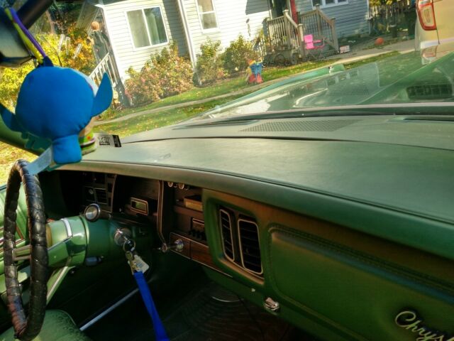 Chrysler Newport 1977 image number 14