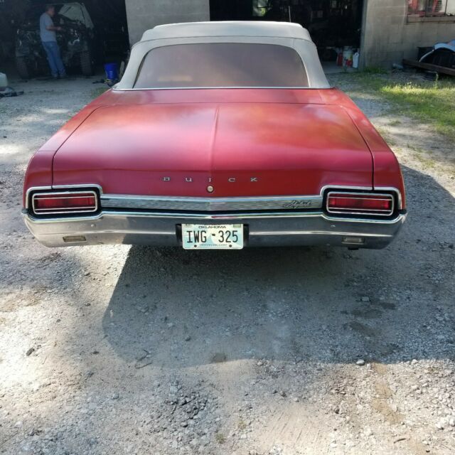 Buick Skylark 1967 image number 5