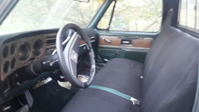 Chevrolet C/K Pickup 2500 1977 image number 12