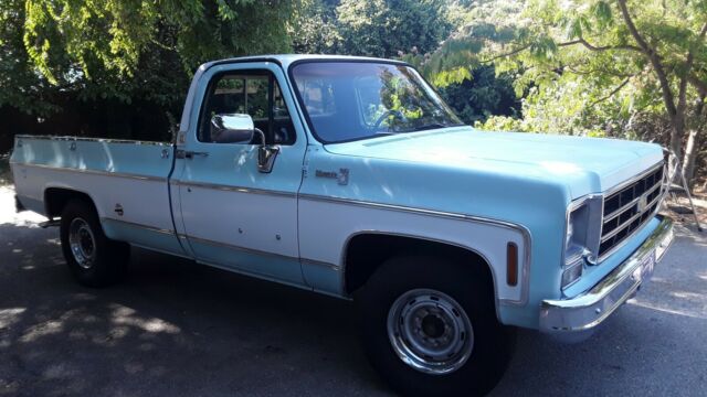 Chevrolet C/K Pickup 2500 1977 image number 24