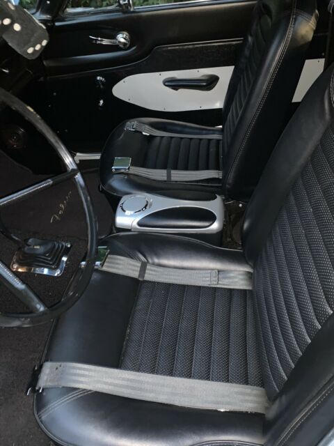 Ford Falcon 1961 image number 30