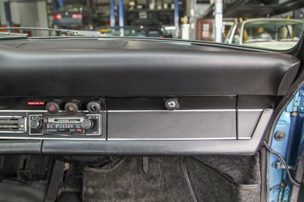 Porsche 911 1973 image number 18