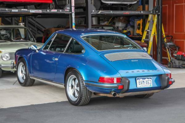 Porsche 911 1973 image number 2