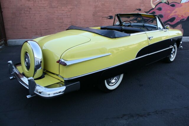 Ford Crestliner 1951 image number 19
