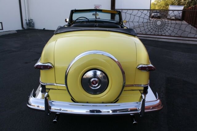 Ford Crestliner 1951 image number 37
