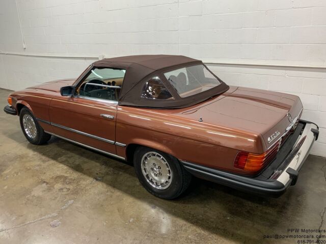 Mercedes-Benz SL-Class 1979 image number 11