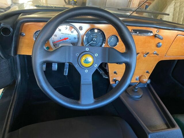 Lotus Elan 1967 image number 32