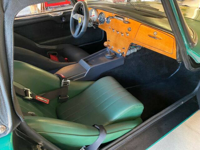 Lotus Elan 1967 image number 34