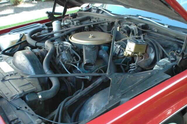 Cadillac DeVille 1977 image number 12