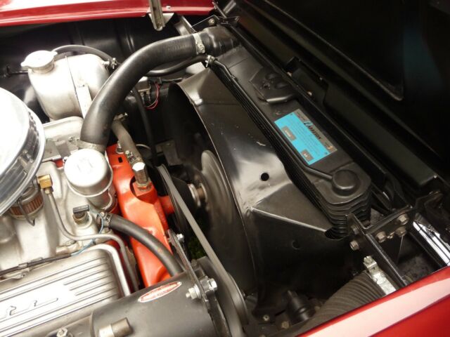 Chevrolet Corvette 1962 image number 36