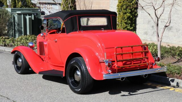 Ford Roadster 1932 image number 24