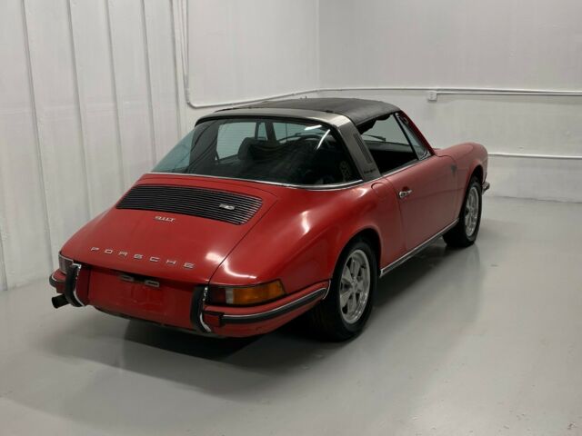 Porsche 911 1972 image number 29