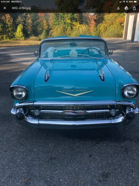 Chevrolet Bel Air/150/210 1957 image number 24