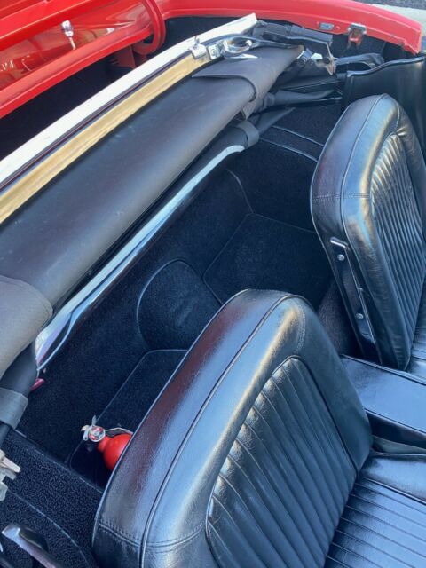 Chevrolet Corvette 1964 image number 29