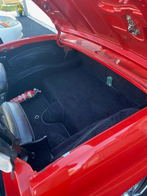 Chevrolet Corvette 1964 image number 9