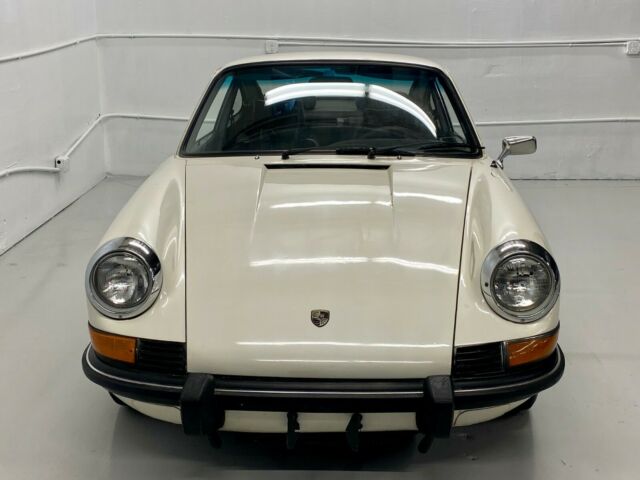 Porsche 911 1973 image number 2