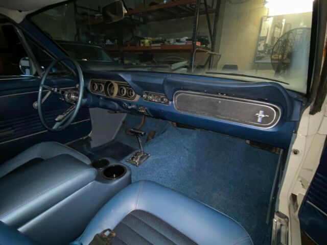 Ford Mustang 1966 image number 40