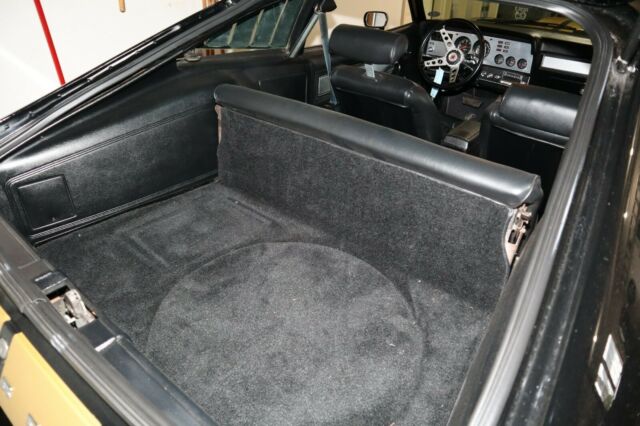 Ford Mustang 1977 image number 32