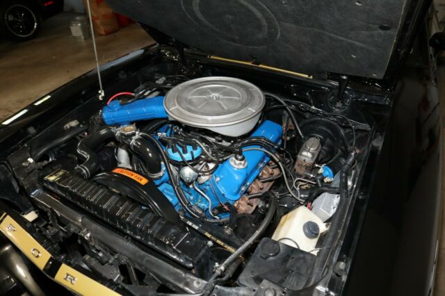 Ford Mustang 1977 image number 34