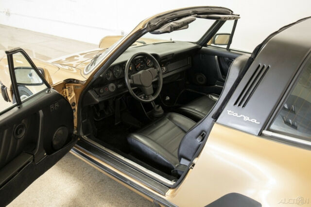 Porsche 911 1979 image number 33