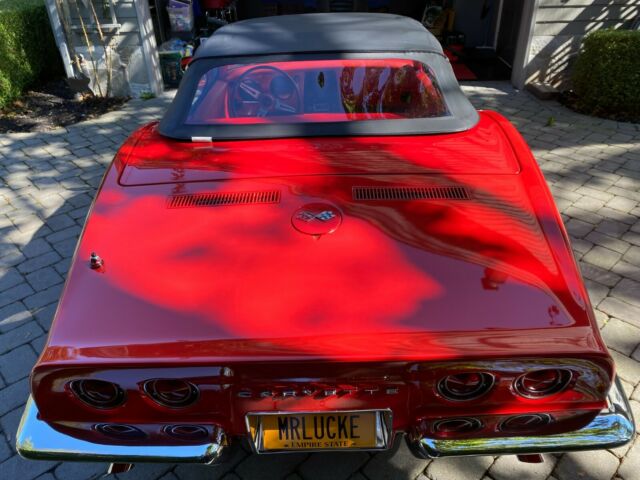 Chevrolet Corvette 1968 image number 18