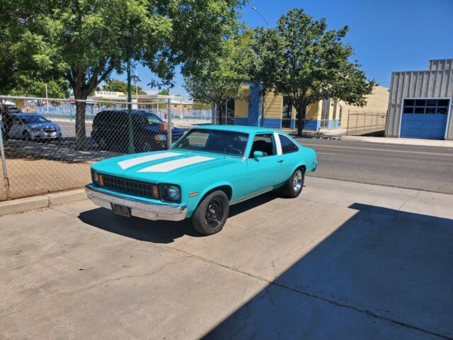 Chevrolet Nova 1976 image number 10
