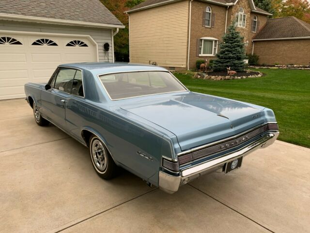 Pontiac GTO 1965 image number 2