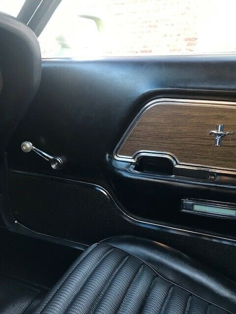 Ford Mustang 1970 image number 38