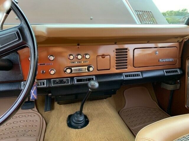 Ford Bronco 1977 image number 4