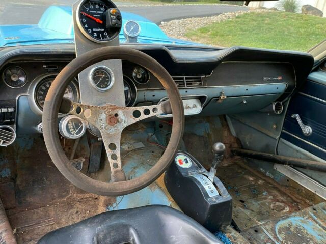 Ford Mustang 1967 image number 31