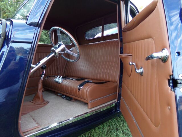 Ford Model 40 1934 image number 15