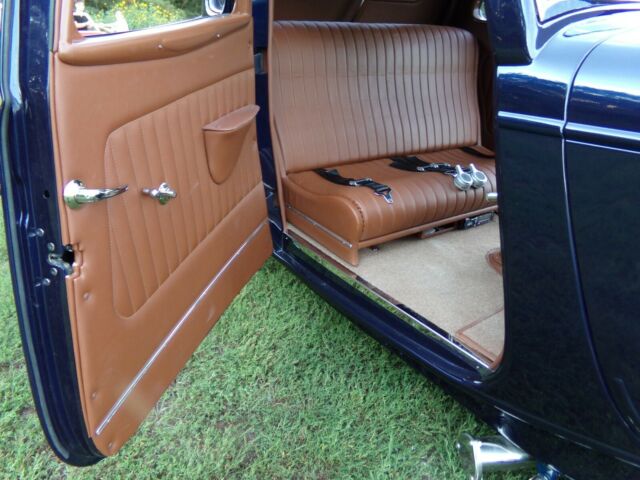 Ford Model 40 1934 image number 27