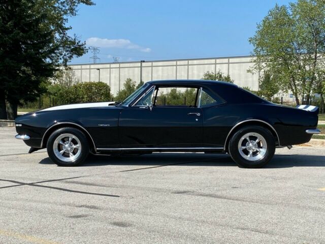 Chevrolet Camaro 1967 image number 2