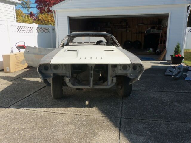 Dodge Challenger 1970 image number 33