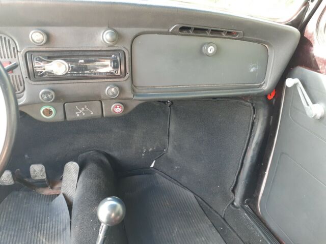 Volkswagen Beetle (Pre-1980) 1974 image number 27