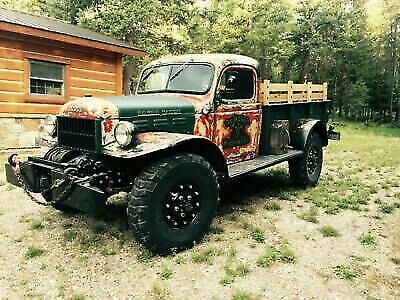 Dodge Power Wagon 1946 image number 13