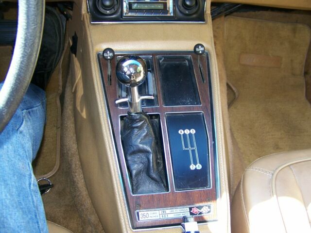 Chevrolet Corvette 1974 image number 46