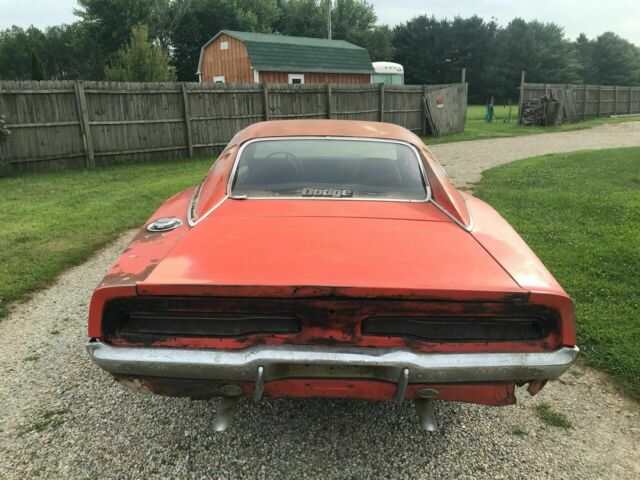 Dodge Charger 1970 image number 22