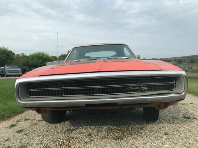 Dodge Charger 1970 image number 6