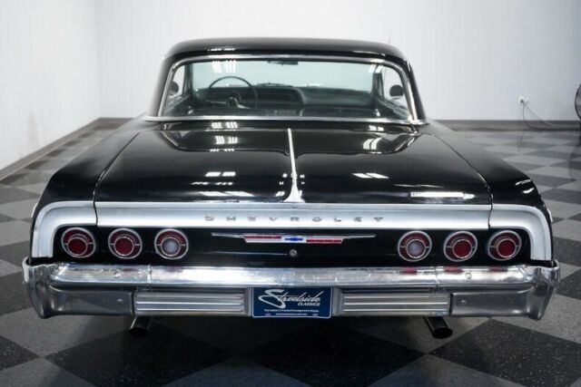 Chevrolet Impala 1964 image number 35