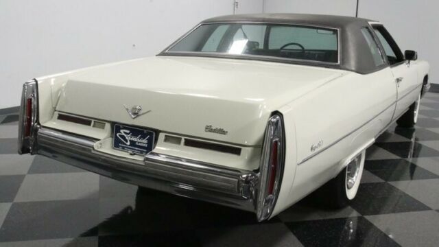 Cadillac DeVille 1975 image number 36