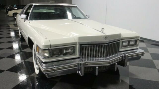 Cadillac DeVille 1975 image number 42