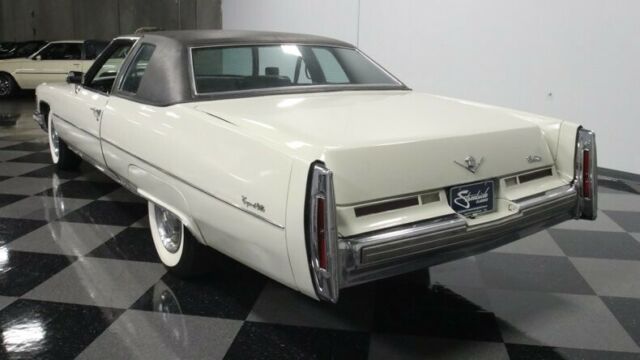 Cadillac DeVille 1975 image number 9