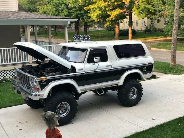 Ford Bronco 1978 image number 28