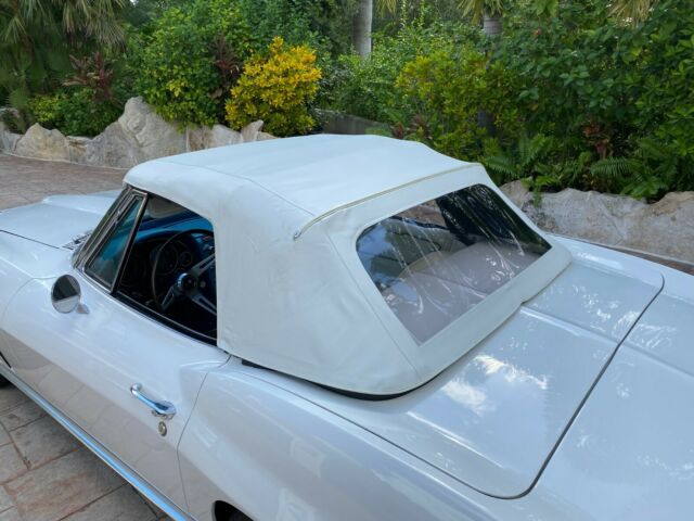Chevrolet Corvette 1966 image number 3
