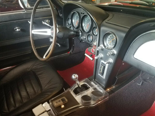Chevrolet Corvette 1966 image number 38