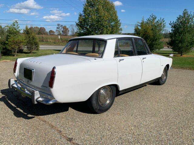 Rover P6 2000 1965 image number 9