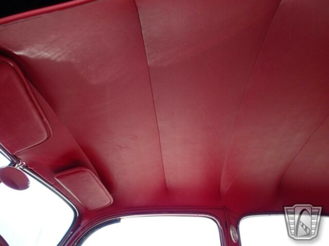 Ford Deluxe 1940 image number 16