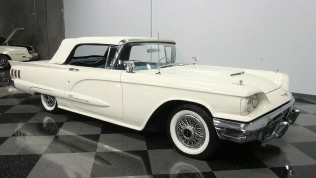 Ford Thunderbird 1960 image number 16
